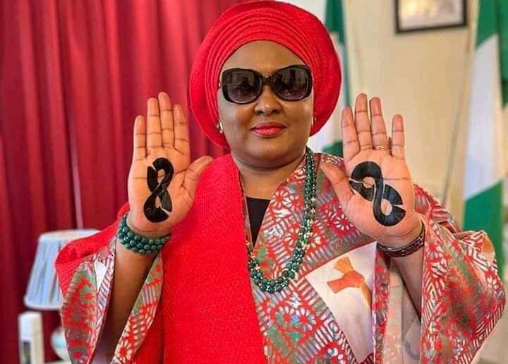 Aisha wears Tinubu's broken shackle symbol